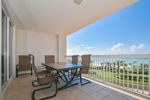 Silver Shells Maarten 408- Balcony View
