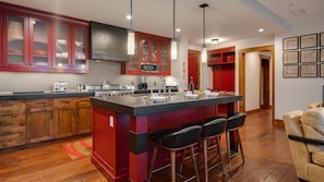 Gourmet Kitchen with Breakfast Bar Seating