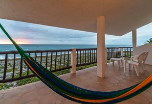Casa del Mar Exterior oceanfront second level view. - Upper Master bedroom balcony with 1 hammock.