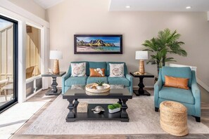 Beautiful Decor and Design - Manualoha 505