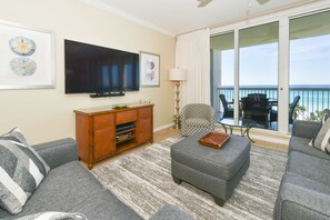 Silver Beach Towers East 403 - Living Area