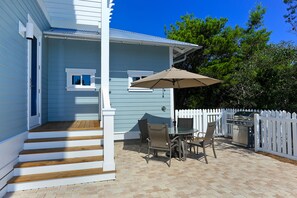 Over the Dune - Blue Mountain Beach - Outdoor Area
