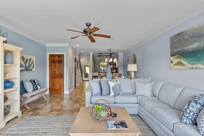 5190 Beachwalk