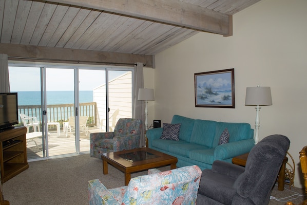 Oceanfront Living Area