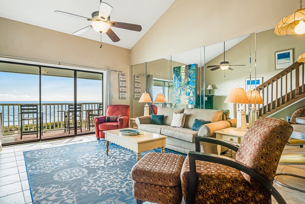 Emerald Shores holiday flats & apartments & more Stayz
