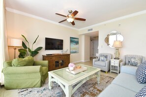 Silver Beach West 1604 - Living Area