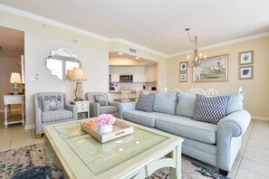 Silver Beach West 1604 - Living Area