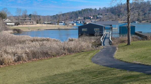 Large 2 Slip Boathouse with Lifts!