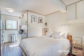 Queen Bed