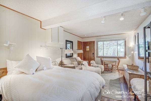 Queen Bed