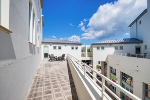 AMAZING OUTOOR SPACES AND VIEWS FROM PRIVATE PENTHOUSE