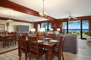 Poipu Kapili 10 Ocean Front Dining for 6