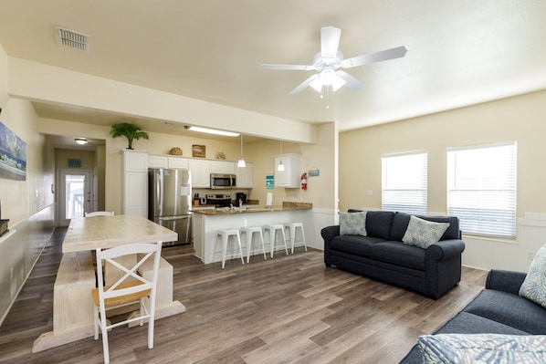 Spacious living, dining and kitchen area to spend time with the family