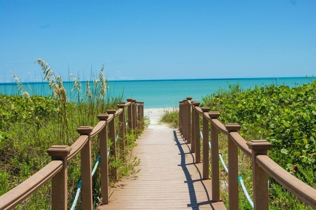Sand Point Sanibel
