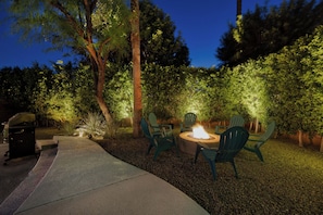 K0031 Backyard Firepit