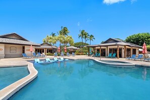 Mauna Lani Village recreation area with pool, hot tub & exercise room