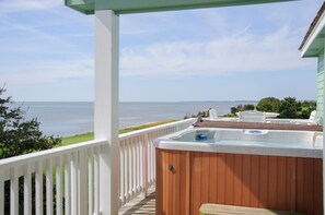 SG3: Links End | Top Level Hot Tub