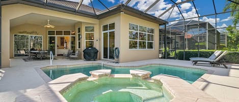 GR12597 - Private, heated pool & spa with screened in pool area