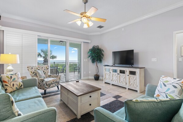 Welcome to Cinnamon Beach 722!!