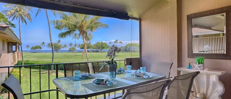 Ocean VIew Dining On Your Lanai