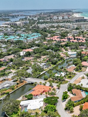 Aerial view showing La Contento Casa's ideal location—just a short walk to Siesta Key Beach powdery white sands.