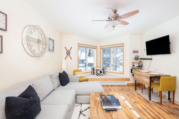 Viking Lodge 213 is a contemporary mountain condo in Telluride town.