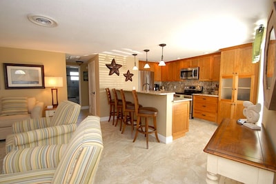 Bradenton Beach Condo