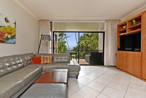 Living room and lanai