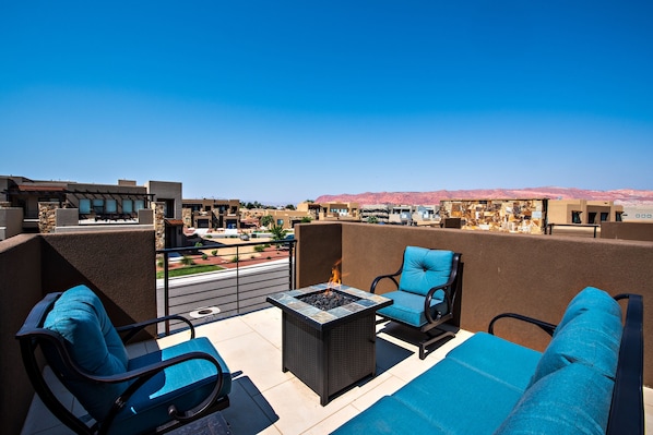 Front Patio View - The views from the Front Patio are breathtaking and overlook the majestic red rock formations of Snow Canyon State Park