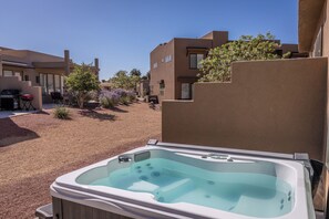 Private 4-Person Hot Tub
