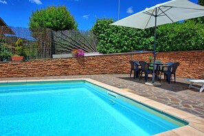 Garden, Outdoor, Pool