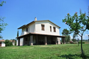 Lucht, Fabriek, Gebouw, Eigendom, Venster, Boom, Huis, Land Lot, Verblijf, Woongebied