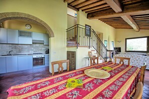 Dining Room, Kitchen