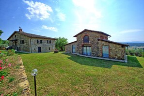 Building Exterior, Garden