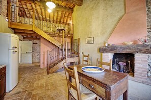 Dining Room, Kitchen