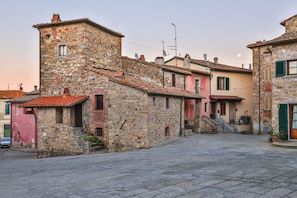 Building Exterior, Scenic View