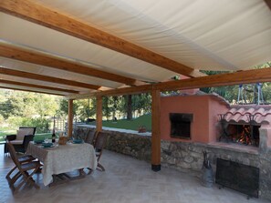 Balcony / Terrace / Patio