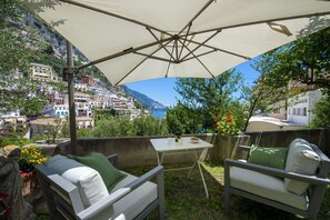 Autumn, Balcony / Terrace / Patio, Scenic View, Spring, Summer