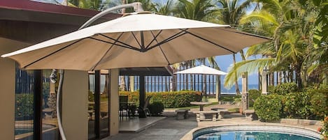 Casa Mandolina on the beach in Jaco (140)