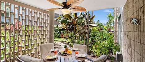 Relaxing garden view at this Kona Hawaii Vacation Rental