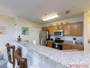 Hibiscus I201 Kitchen Area