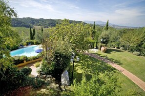 Garden, Pool, Scenic View