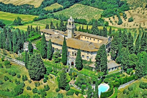 Building Exterior, Outdoor, Scenic View