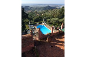 Vista della piscina dall'alto