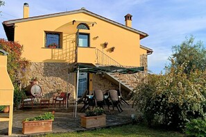 Building Exterior, Summer