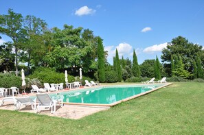 Garden, Pool