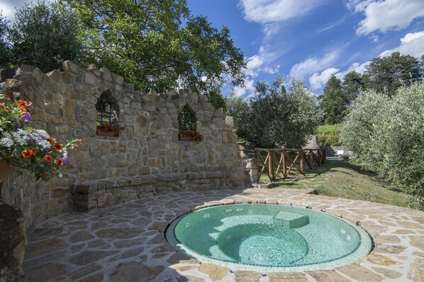 Propiedad, Piscina, Agua, Casa, Inmuebles, Edificio, Bienes Raíces, Vacaciones, Jardín, Árbol