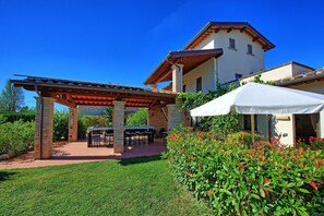 Garden, Main Entrance, Outdoor