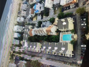 3/4ths of a block to the beach.  On east side of Ocean Highway 