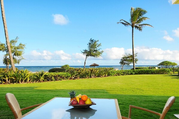 A104 Oceanfront Dining